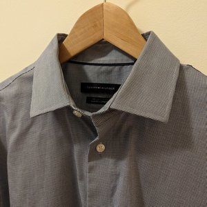 Tommy Hilfiger Light Blue Slim Fit Flex Dress Shirt - 16.5/34-35